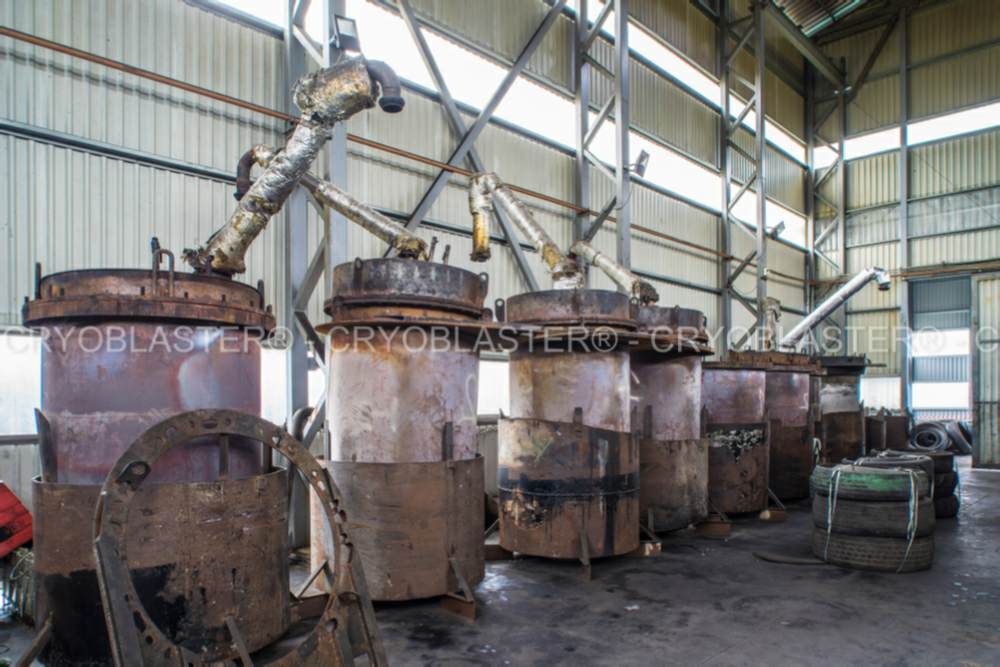 Reciclagem térmica de pneus usados por forno de pirólise