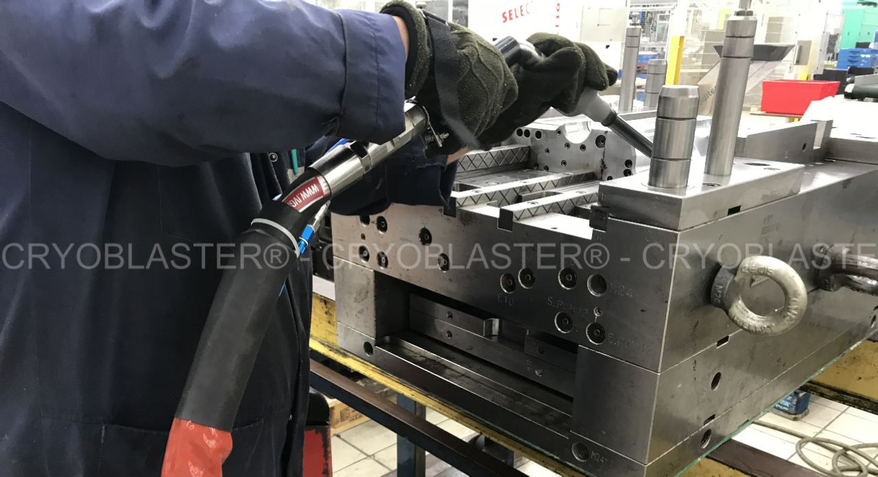 Société de nettoyage cryogénique à Marlioz : nettoyage plasturgie