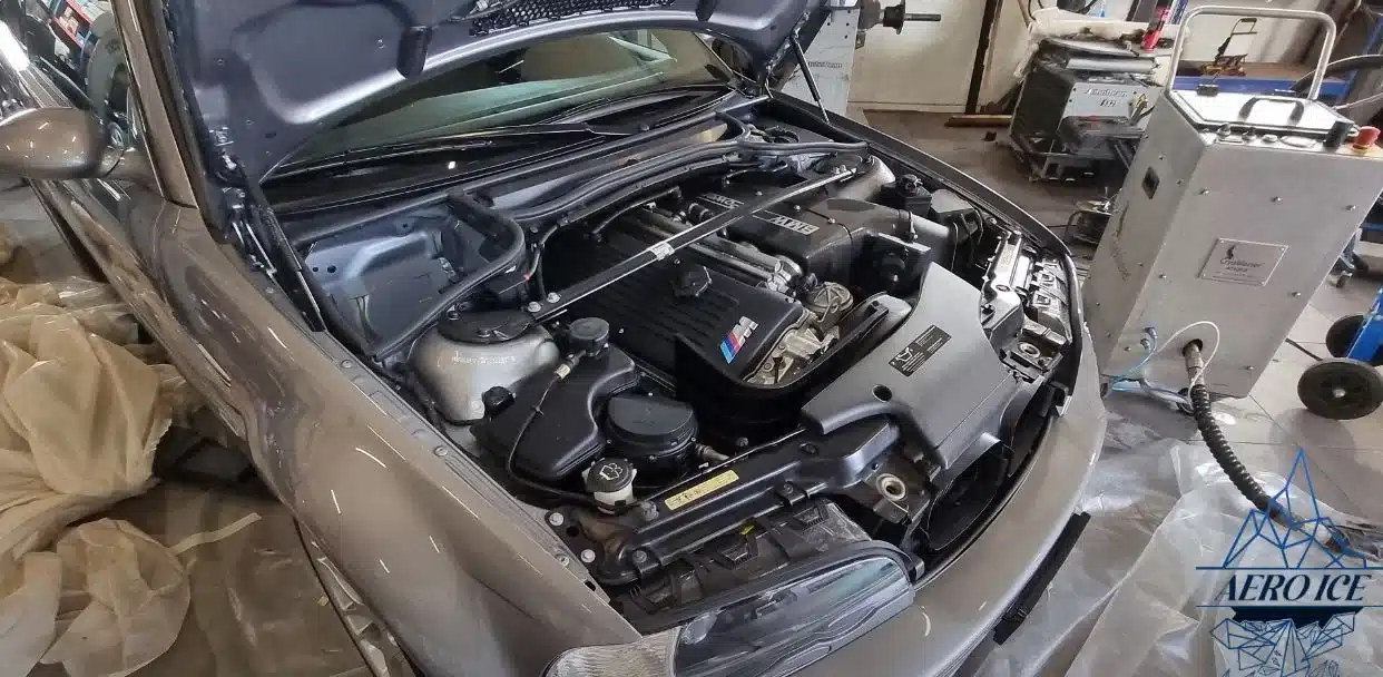 BMW M3 cleaned by dry ice blasting by AERO ICE