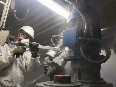 Dry ice blasting industrial para fabricação de adesivos