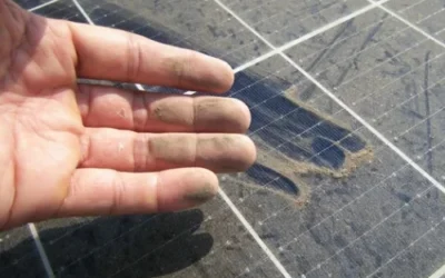Le nettoyage cryogénique : une solution efficace pour les panneaux solaires ?