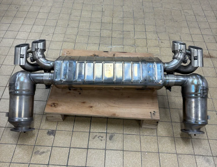 Nettoyage Laser Automobile : la Révolution pour l’Entretien des Véhicules et Pots d’Échappement