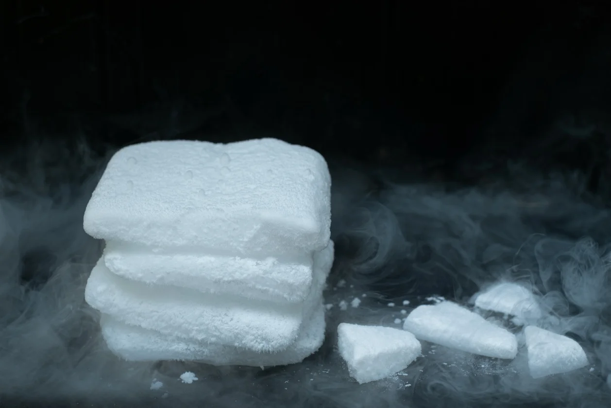 Sublimation de la glace carbonique : efficacité du nettoyage cryogénique